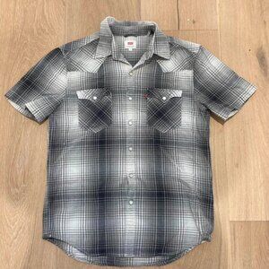 Grey Plaid Levi's Button Up